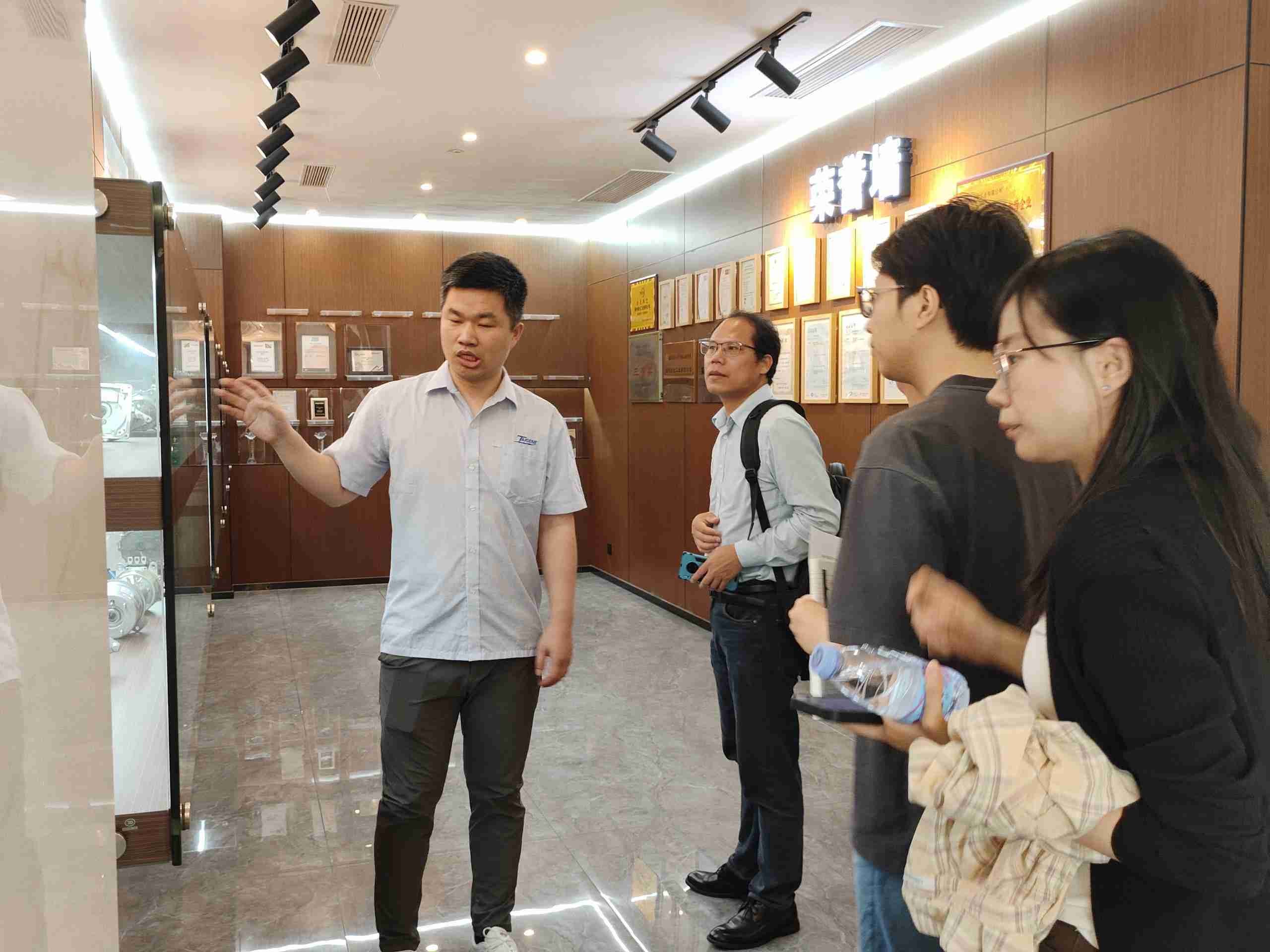 ��ҳ-�������ǲ��ֻ���